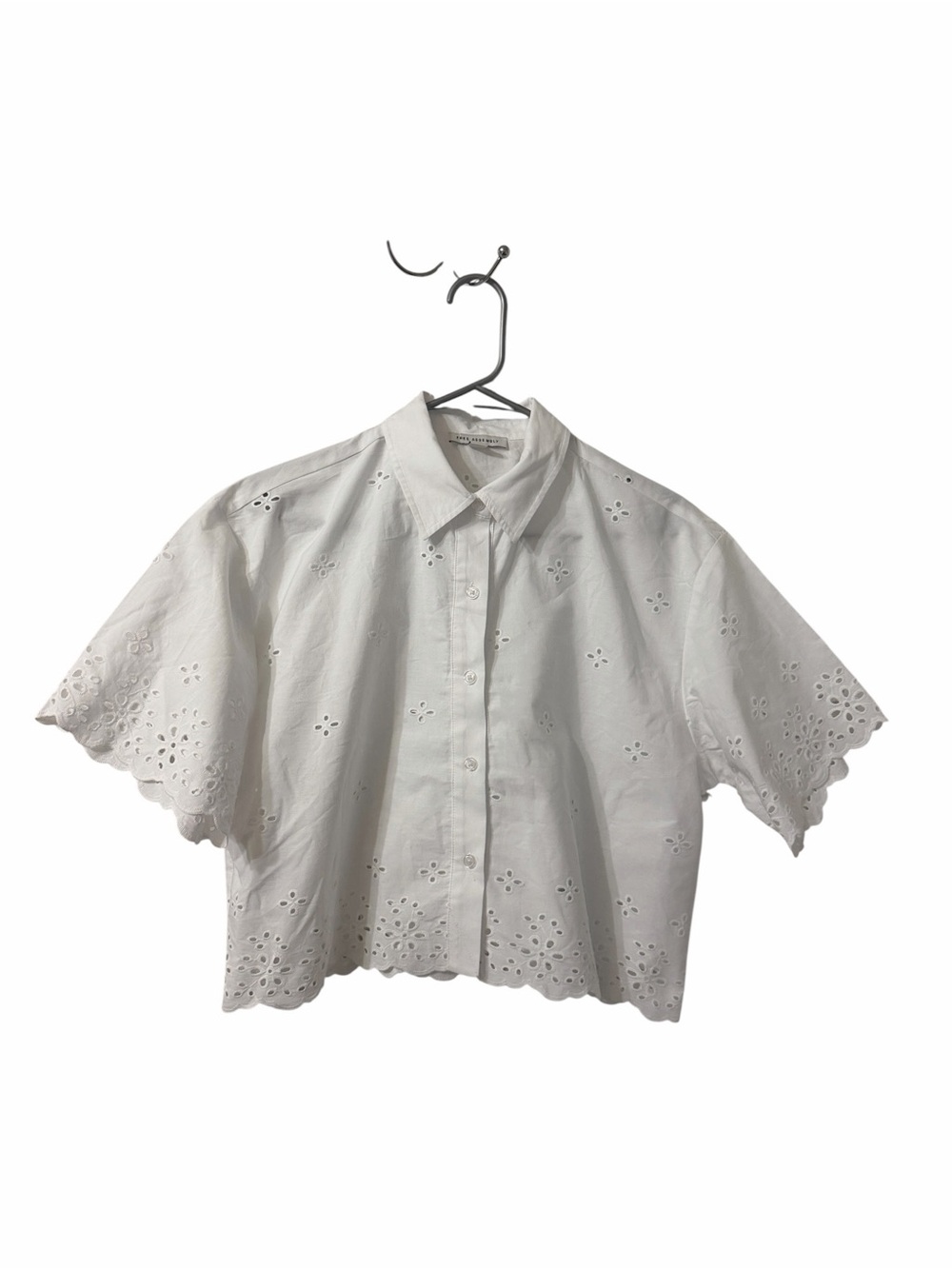 Free Assembly White Cropped Eyelet Button Down Top(Size Medium) - Picture 3 of 8